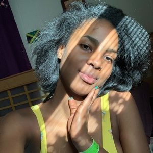 Meet your Posher, Raven